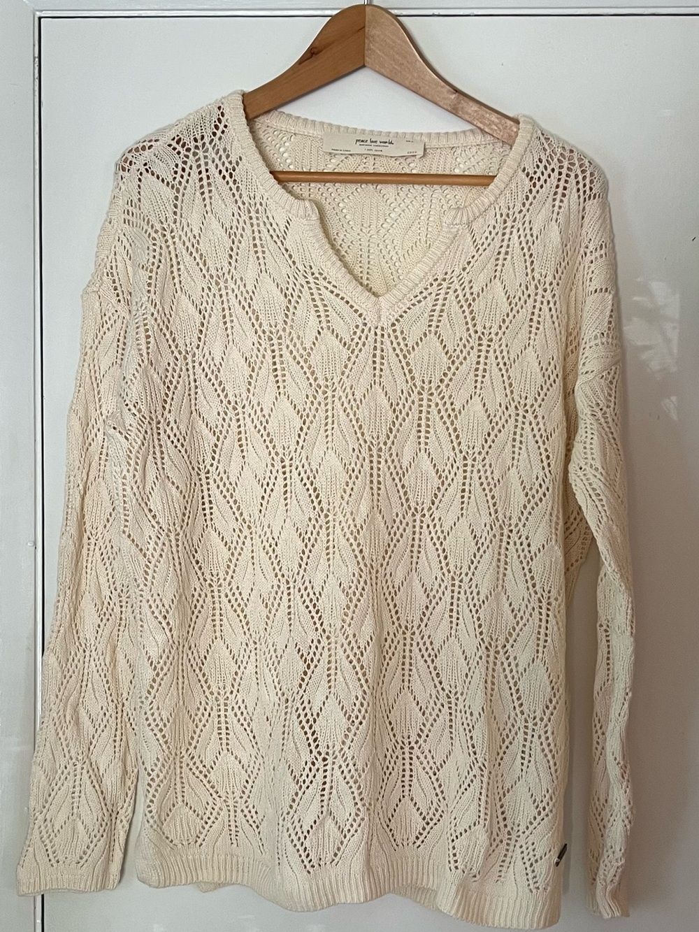 Women’s Peace Love World Cream Open-Weave V-Neck Sweater, Size M